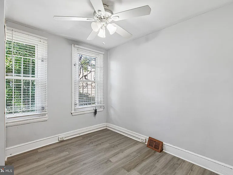 2236 N Bouvier St — Photo 12