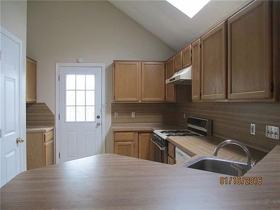 4th image of 4416 Sierra Dr