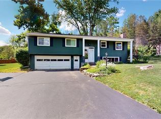 157 Brookside Ln, Fayetteville, NY 13066