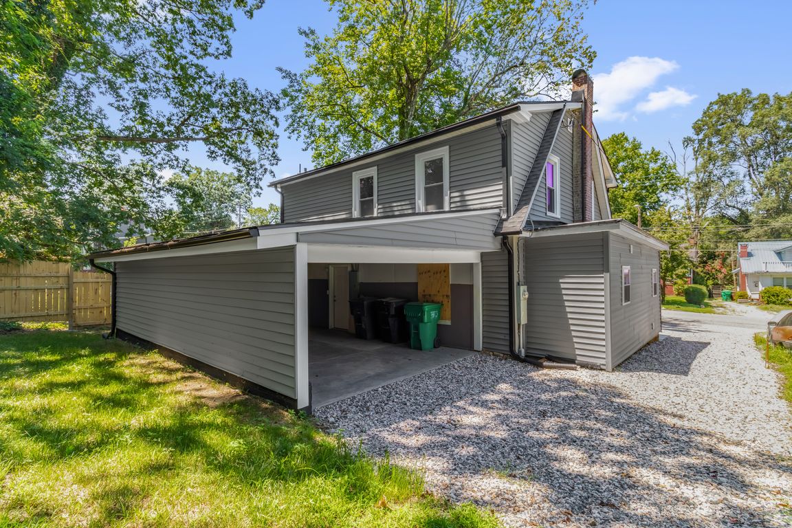 1434 N Hamilton St-27