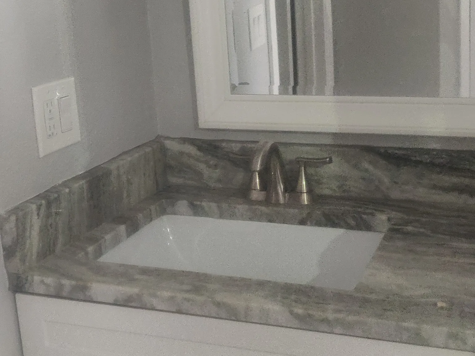 1 bed, 604 sqft, $1,000 — Photo 2