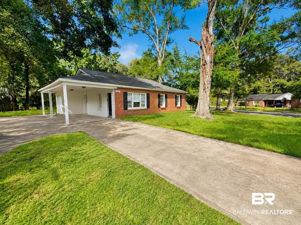 1619 Wormeley Dr, Mobile, AL 36605