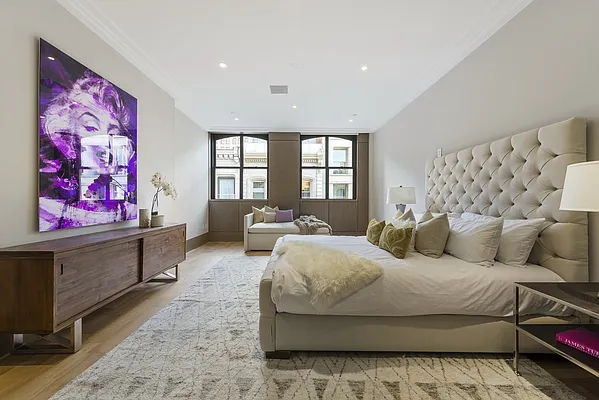 Sold by Nest Seekers International | media 6