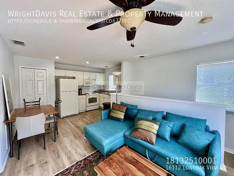 16112 Loneoak View Dr — Photo 23