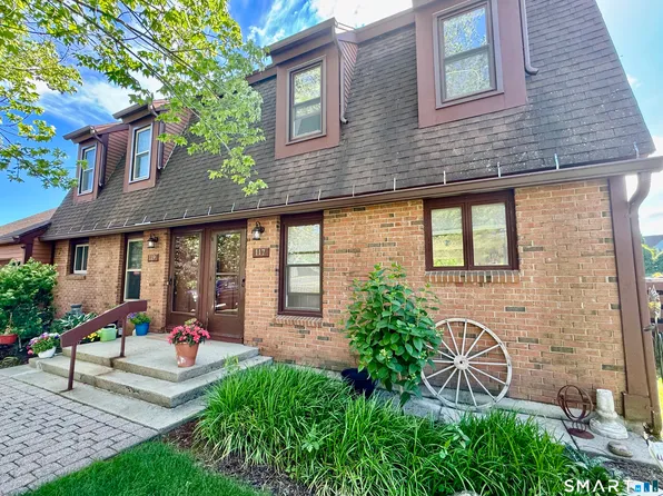 117 Colonial Hill Drive #117, Wallingford, CT 06492