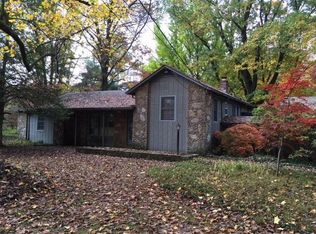 3106 N Winchester Acres Rd, Louisville, KY 40245