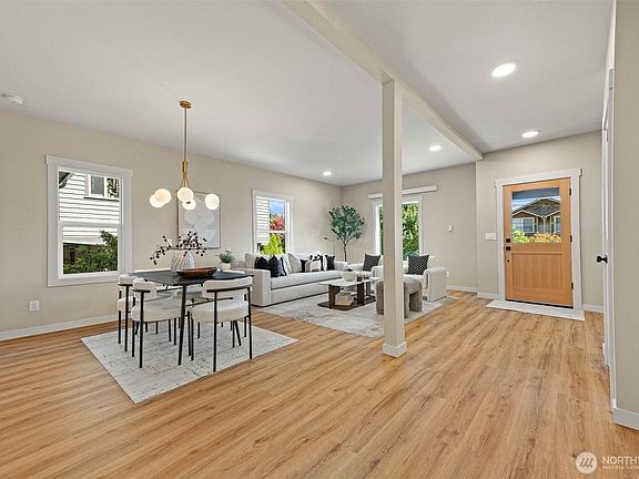 5th image of 2652 NW 57th Street