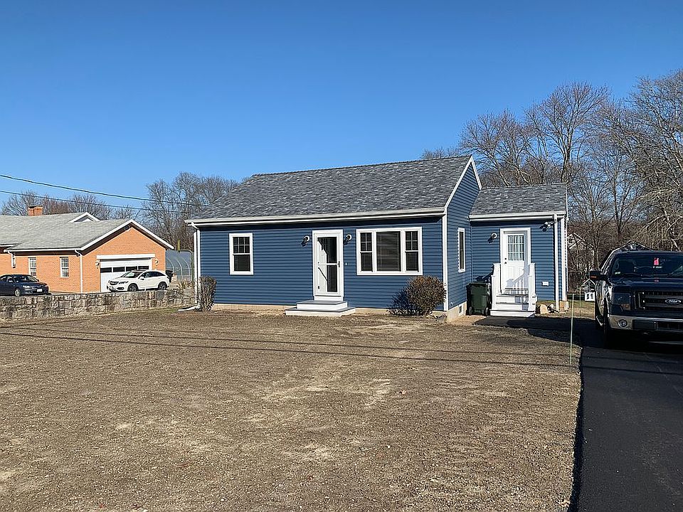 2nd image of 371 Wood St