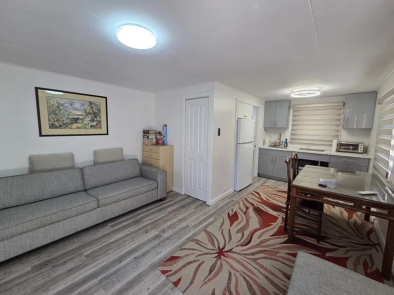 2325 Bingham St #B — Photo 1