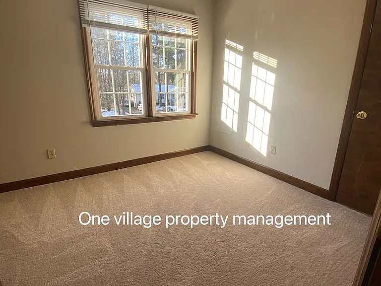 433 Creekway Dr — Photo 12