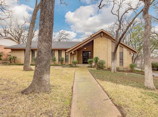 3508 Lynnwood Dr, Arlington, TX 76013