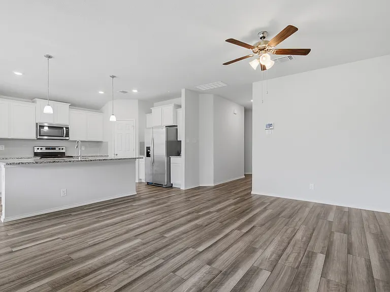 1310 Prospector Trl — Photo 16