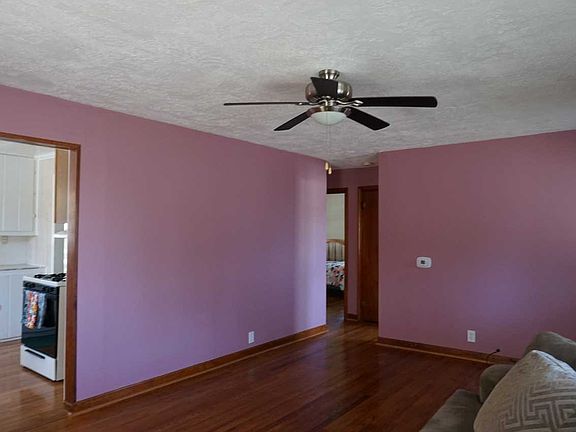 4th image of 506 N 1st St