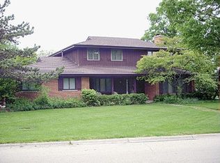 420 N Cardinal Ave, Addison, IL 60101