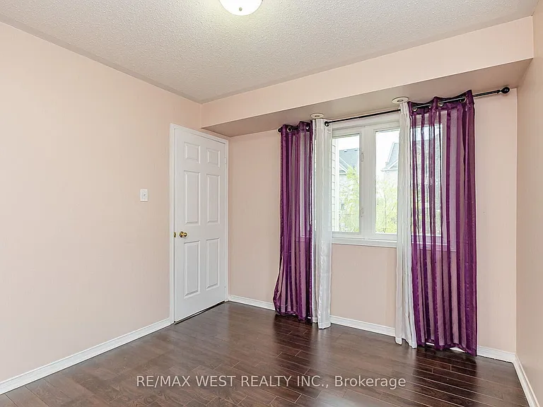 4975 Southampton Dr #218 — Photo 21