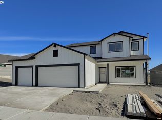 1686 NE 8th Pl, Hermiston, OR 97838