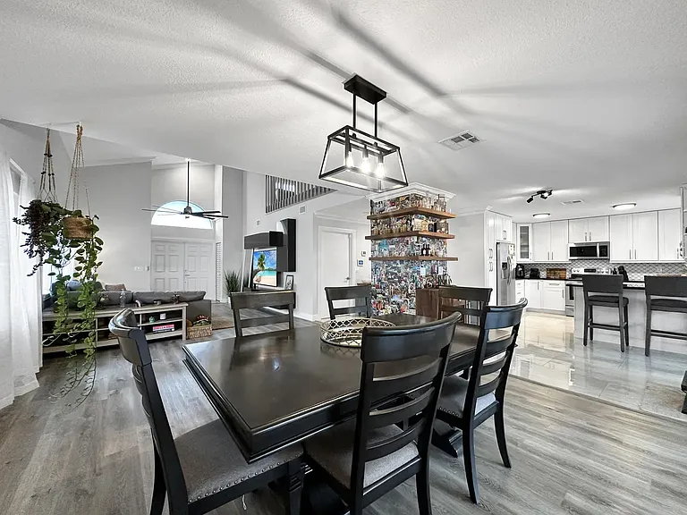 5 Dalton Pl — Photo 11