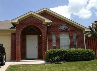 7005 Rovato Dr, Arlington, TX 76001