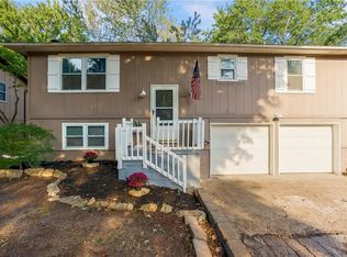 306 S Franklin St, Spring Hill, KS 66083