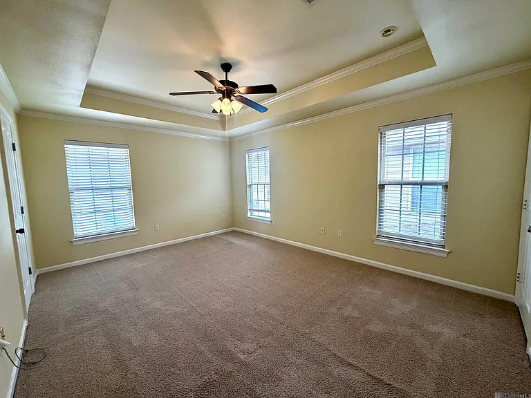 18163 Pinehurst Dr — Photo 31