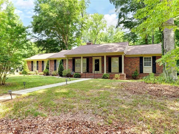 100 National Ln, Williamsburg, VA 23185