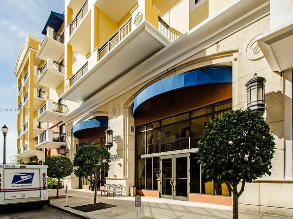 8395 SW 73rd Ave APT 425, Miami, FL 33143