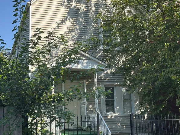 2020 W 69th Pl, Chicago, IL 60636