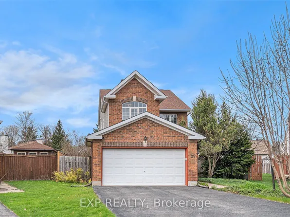 29 Woodford Way, Ottawa, ON K2J 4B9