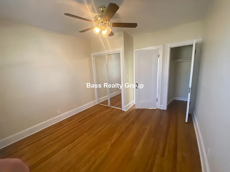 914 Crain St #3N — Photo 16