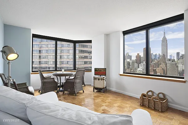 Rented by Corcoran | media 5