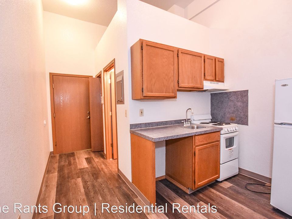 1st image of 410 Jefferson St SE APT 2