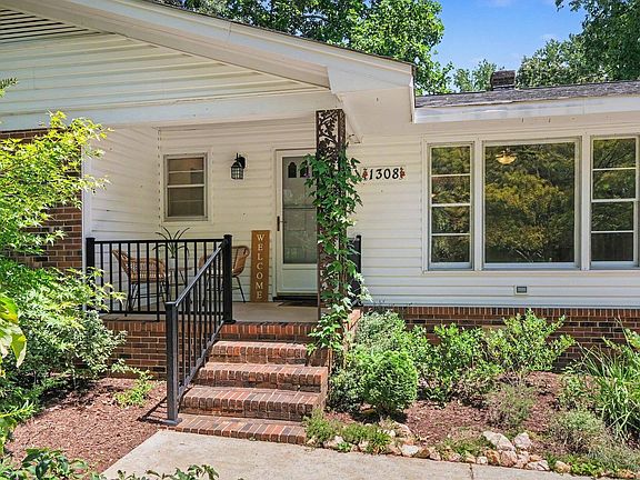 2nd image of 1308 Azalea Dr
