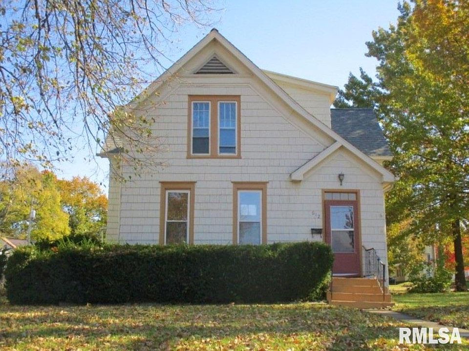 612 S 4th St, Pekin, IL 61554 Zillow