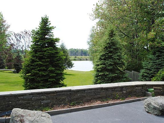 2nd image of 221 Air Park Rd