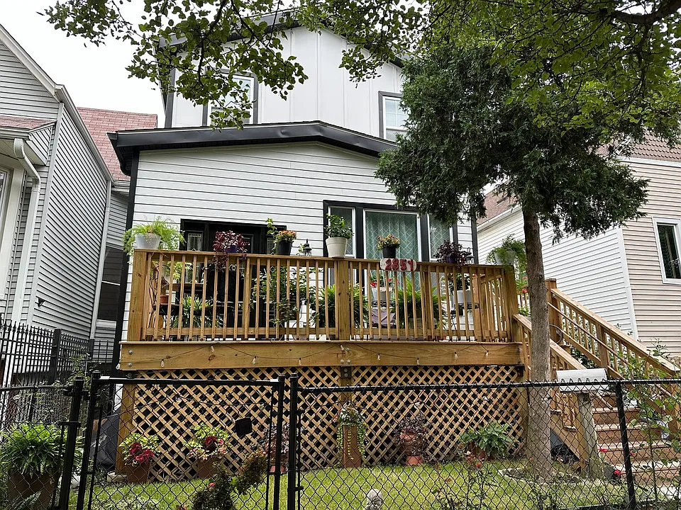 2851 N Sawyer Ave #STUDIO