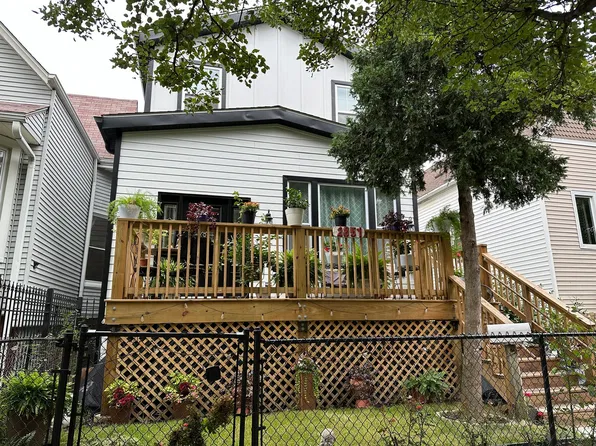 2851 N Sawyer Ave, Chicago, IL 60618