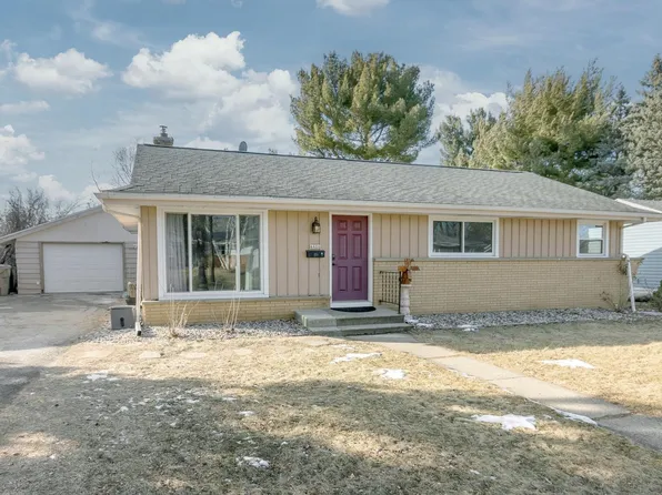4406 Mandrake Rd, Madison, WI 53704