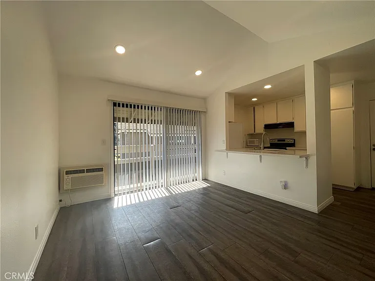 262 Streamwood — Photo 202
