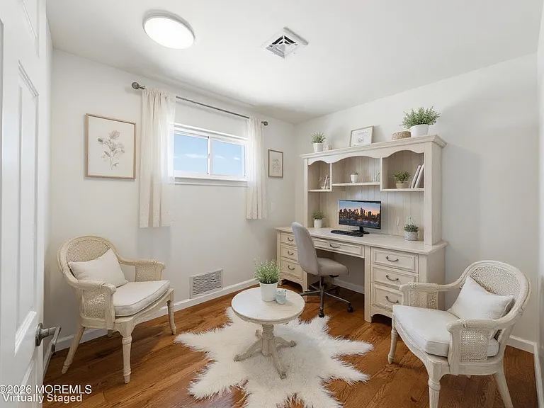 1813 Capstan Dr — Photo 12