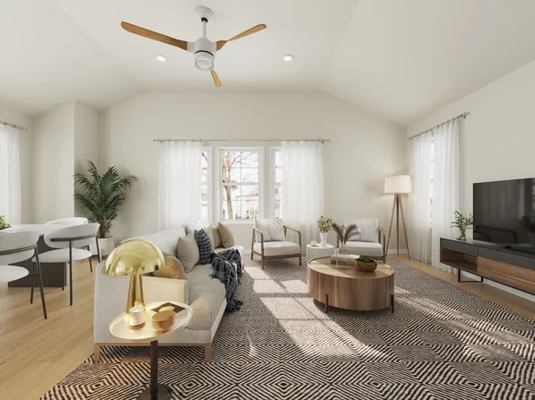 74 Congress St #7, Pembroke, MA 02359