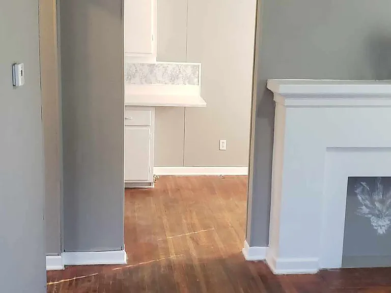 834 N Glendale Ave — Photo 6