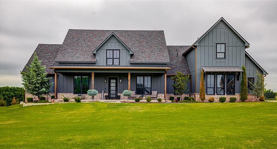 1st image of 5668 Lamar Cir