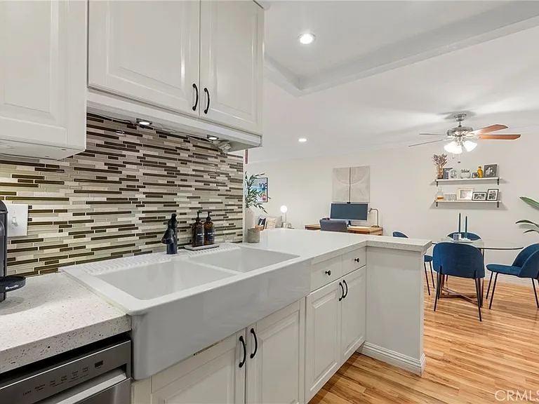 7742 Redlands St — Photo 11
