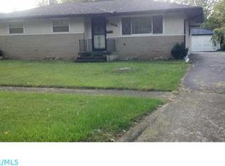 3831 Roswell Dr, Columbus, OH 43227