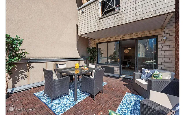 Rented by Douglas Elliman | media 15