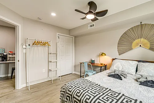 6604 Oak St #ID1546158P Photo 1 6604 Oak St #ID1546158P Photo 1