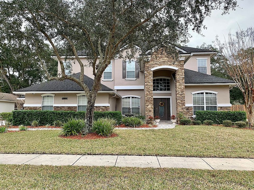 1st image of 11725 Crusselle Dr