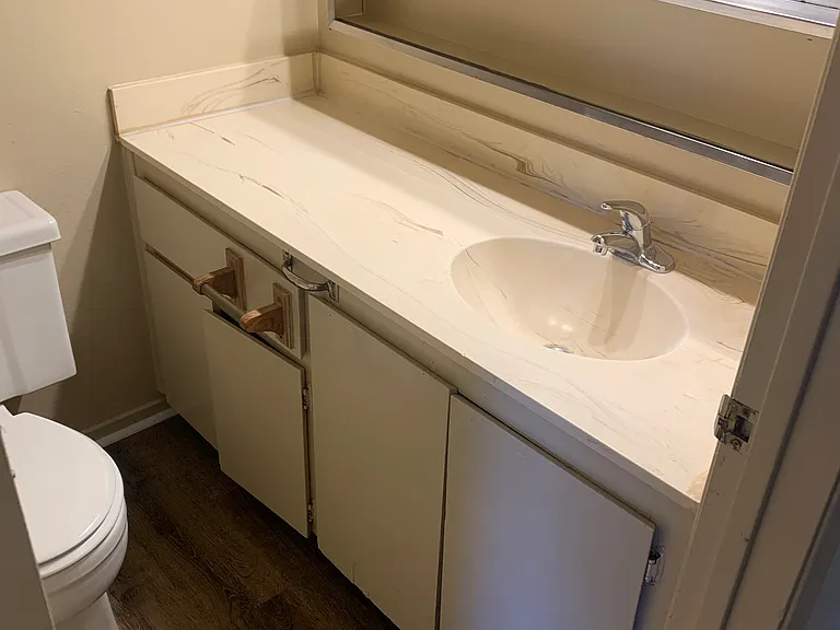 Glenn Apartments — Photo 17