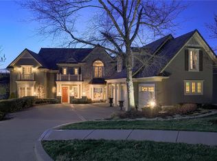 6514 Turnberry Ct, Parkville, MO 64152