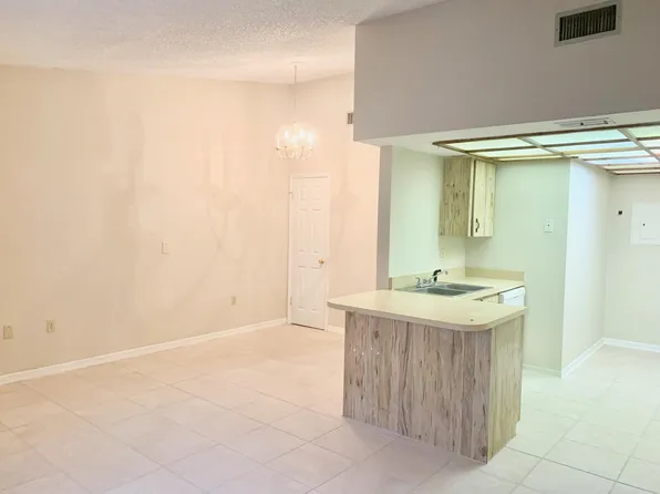 1611 Crystal Park Cir #1611, Lakeland, FL 33801